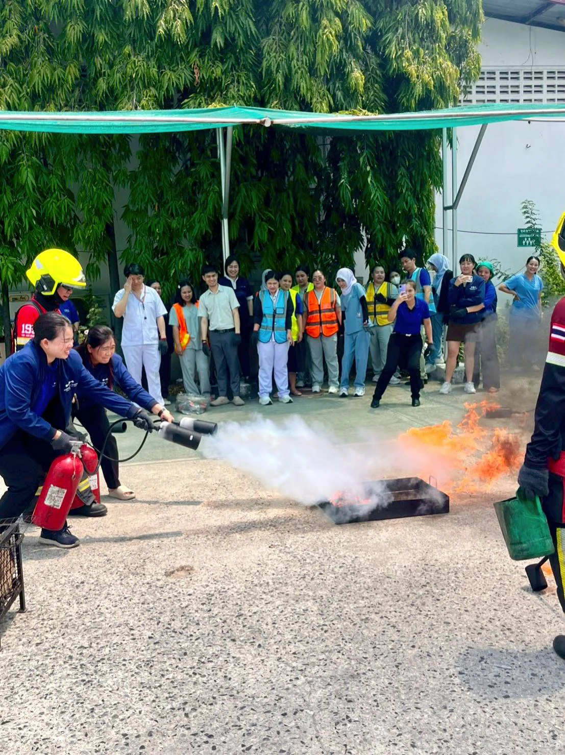 Sapiens Hospital personnel fire drill