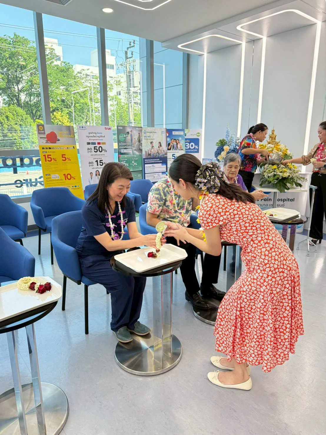 Songkran celebration at Sapiens Hospital